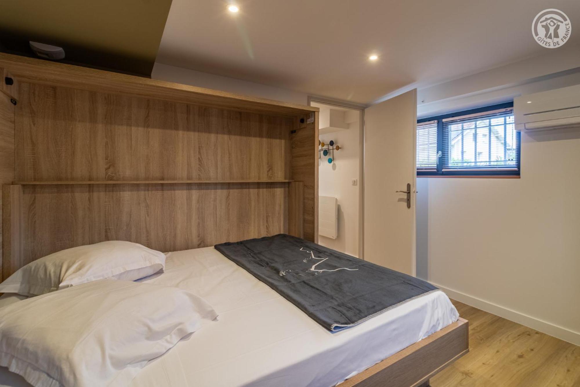 La Porte Des Alpes Chambres D'Hotes Barberaz Room photo